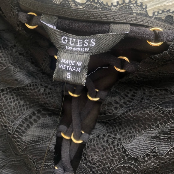 GUESS Longsleeve Cori Lace Top - Picture 2 of 6